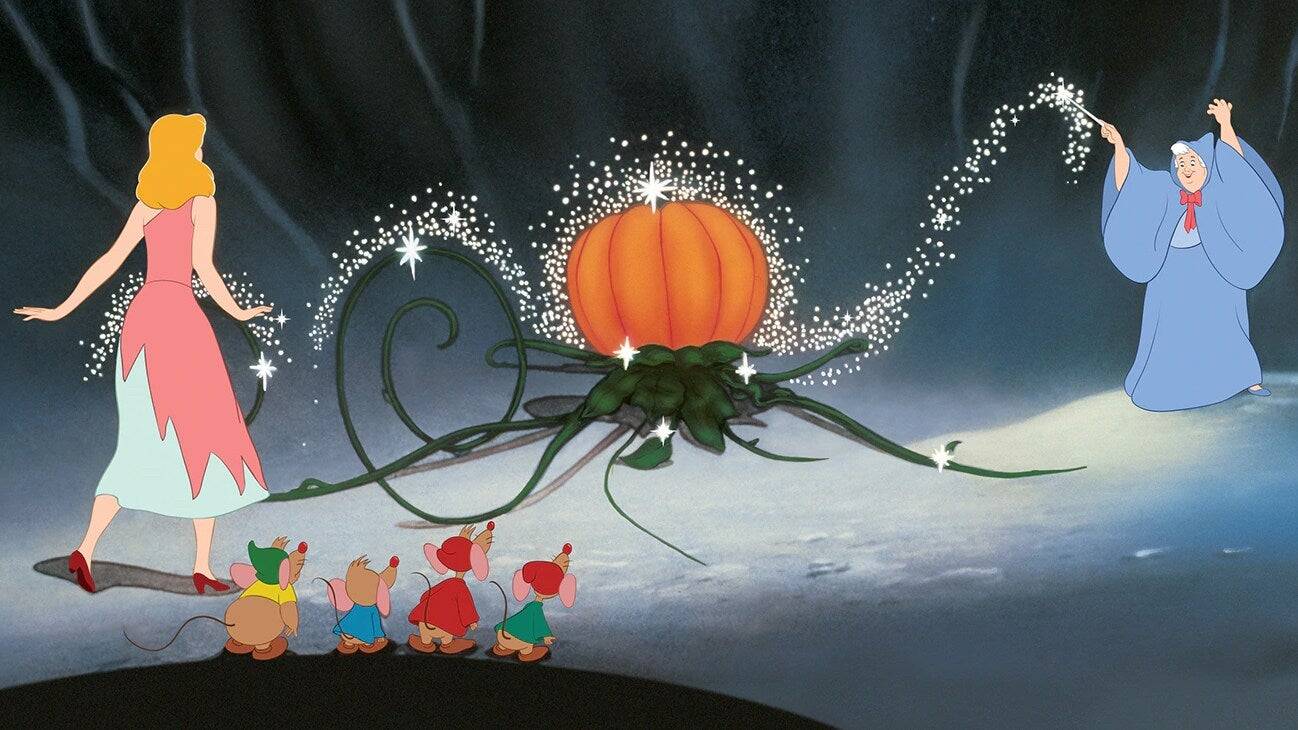 Cendrillon a 75 ans: Comment les pantoufles de princesse et de verre ont relancé Disney